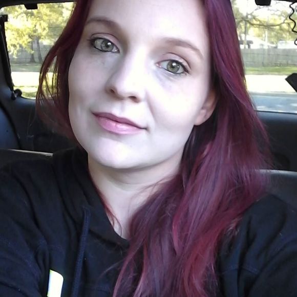 Meet your Posher, Krystal - Picture 1 of 1